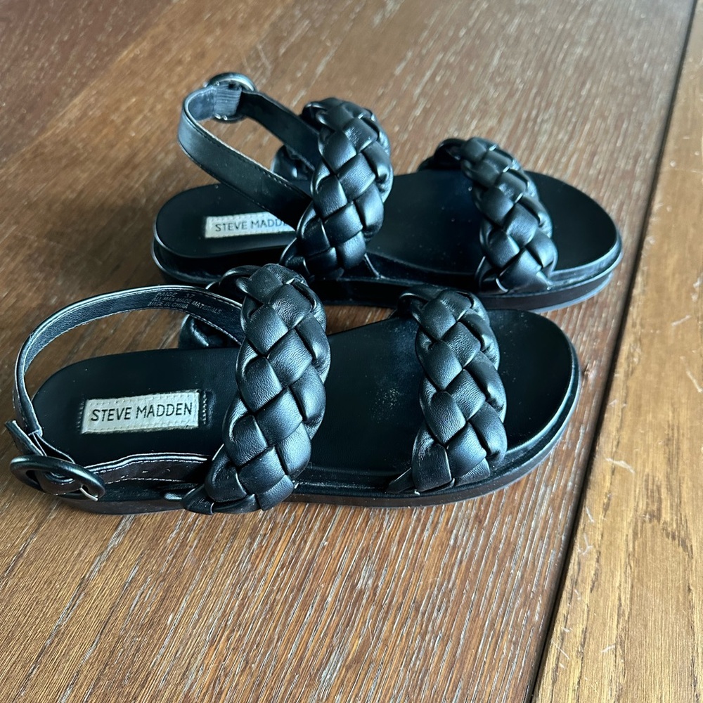 Steve Madden Black Braided Slingback Sandals - Picture 7 of 7